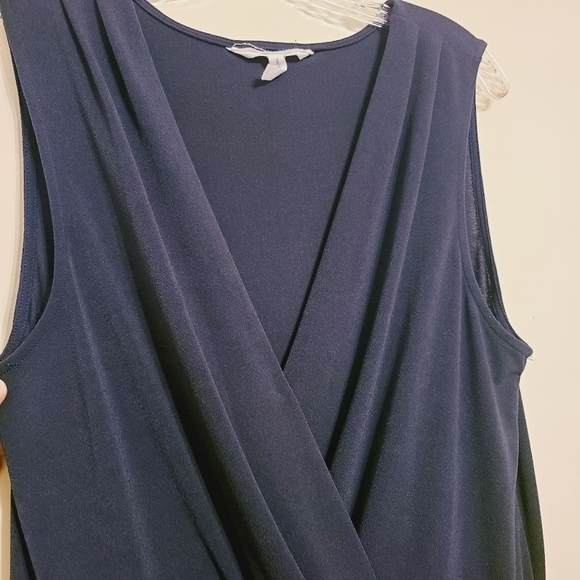 BCBGeneration | Women's Navy Blue Surplice Skorts Romper (Size Medium) - Picture 4 of 12